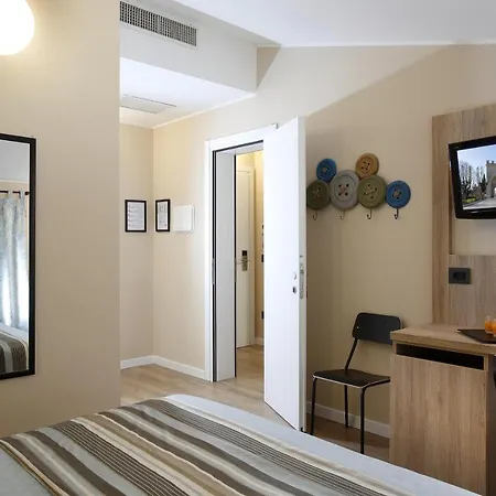 포르타 누오바 3* 아시시