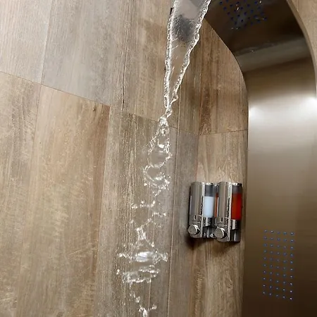 Porta Nuova 3*