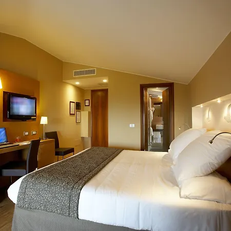 포르타 누오바 3*